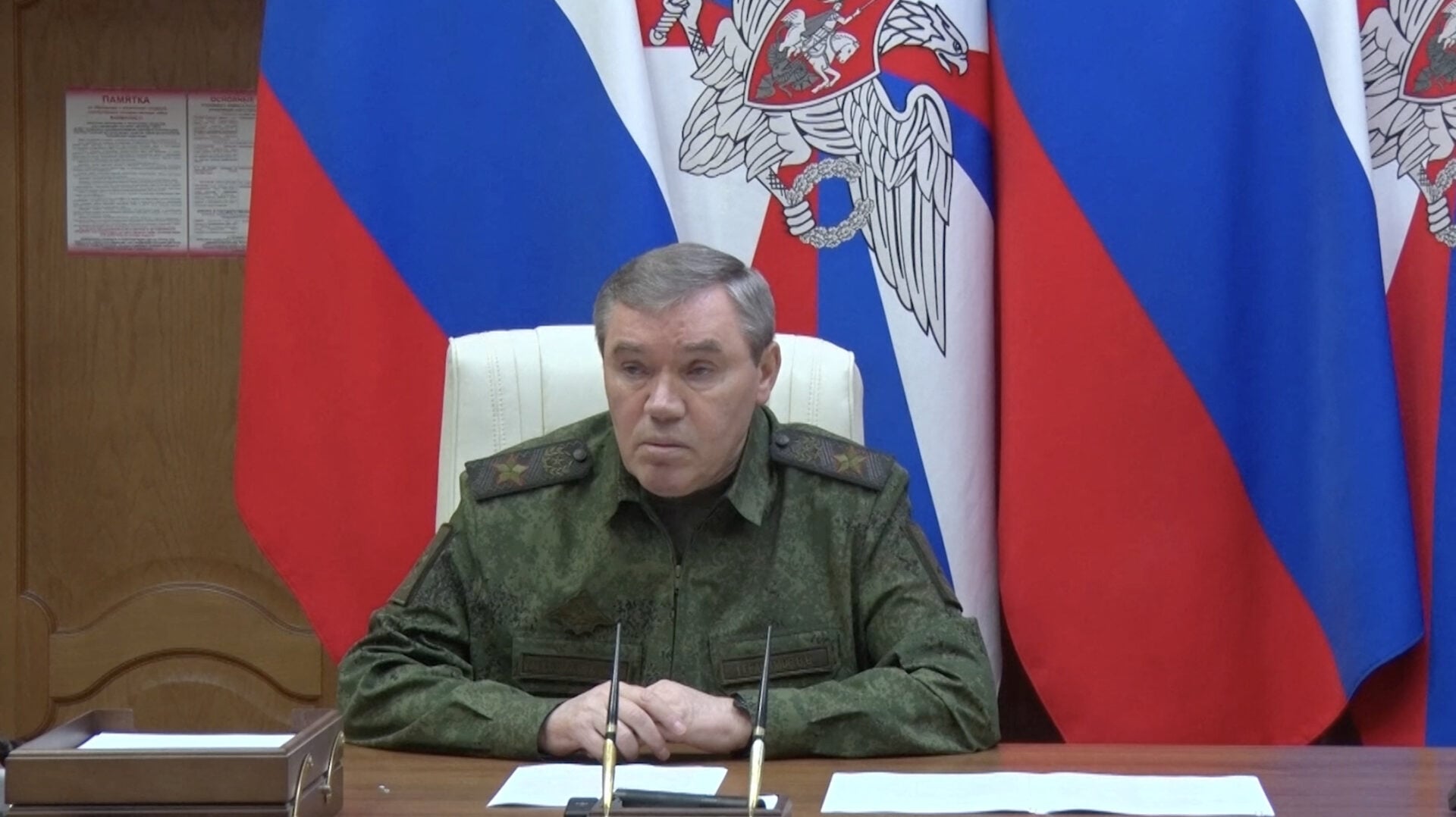 Γκερασίμοφ: Η Ρωσία συνεχίζει αδιάκοπη επίθεση κατά μήκος της ...