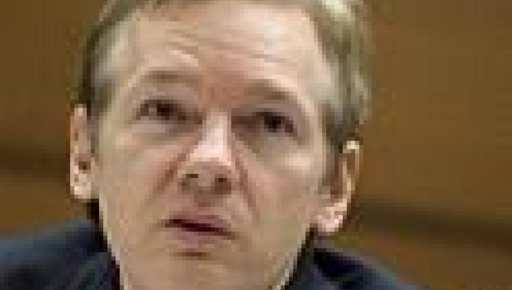 Απίστευτο! Διεθνές ένταλμα σύλληψης για τον ιδρυτή του WikiLeaks