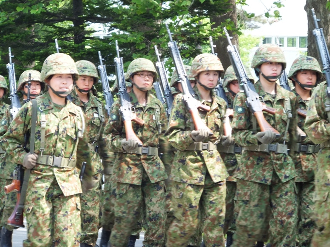 Προβλέπει πόλεμο  Κίνας και Ιαπωνίας μέσα στο 2013