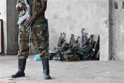 Πετροπόλεμος και εισβολή στη γαλλική πρεσβεία στην Κεντροαφρικανική Δημοκρατία