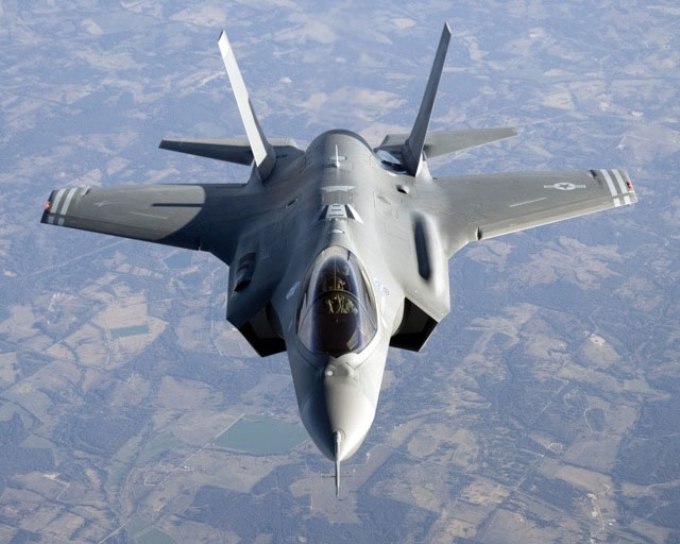 Σε εξέλιξη η συναρμολόγηση του 100ου F-35 Lightning II