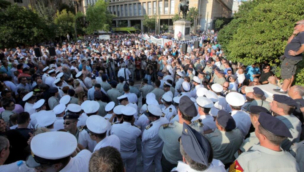 Ποινή-χάδι από τον Α/ΓΕΕΘΑ στους συνδικαλιστές των ΕΔ