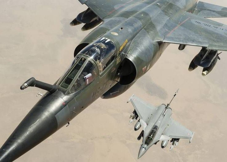 Γαλλικά Mirage F-1CR σε ρόλο κρούσης (βίντεο)