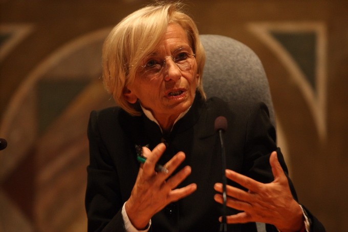 Ιταλίδα ΥΠΕΞ: «Να το σκεφτείτε 1000 φορές πριν επιτεθείτε στη Συρία»!