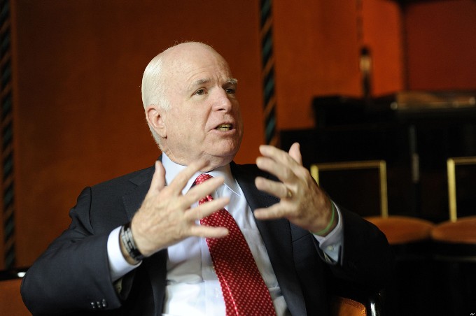 Τα άκουσε για τα καλά ο John McCain για τη Συρία– Βίντεο