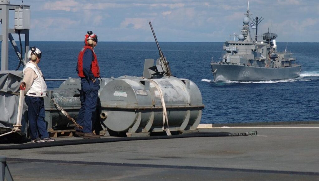 “Ενέσεις ηθικού” του Α/ΓΕΕΘΑ στο Πολεμικό Ναυτικό