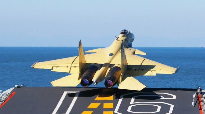 Κίνα: “To J-15 ολοκλήρωσε τις δοκιμές”