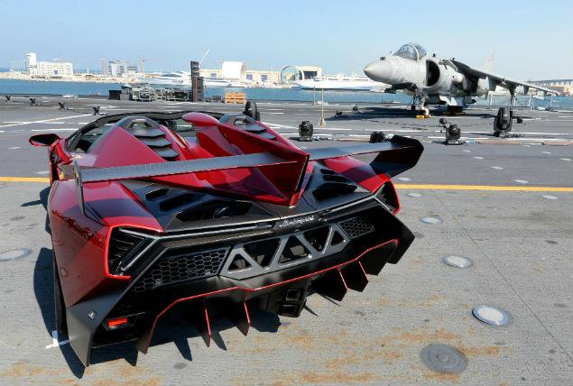 Lamborghini Veneno Roadster και AV-8B+