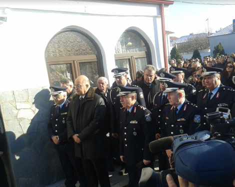 Πισώπλατα πυροβολήθηκε ο άτυχος αστυνομικός