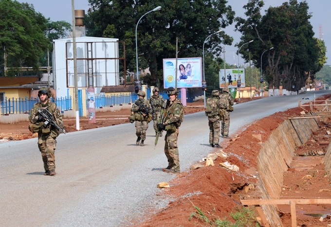 Ο επιθανάτιος ρόγχος Γάλλου στρατιώτη στην Κ. Αφρικανική Δημοκρατία