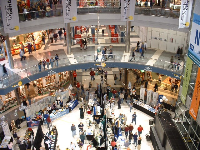 Τηλεφώνημα για βόμβα στο Mall