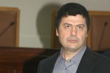 Ετοιμάζεται αυστηρή νομοθετική ρύθμιση για τις άδειες τρομοκρατών