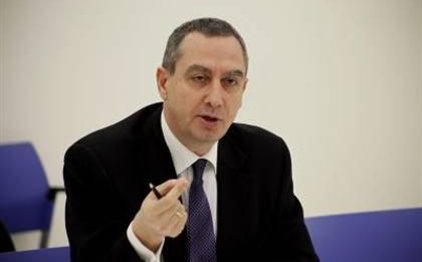 Κεφαλλονιά: Με σεισμόπληκτους συναντάται ο υπουργός Εσωτερικών Ιω. Μιχελάκης