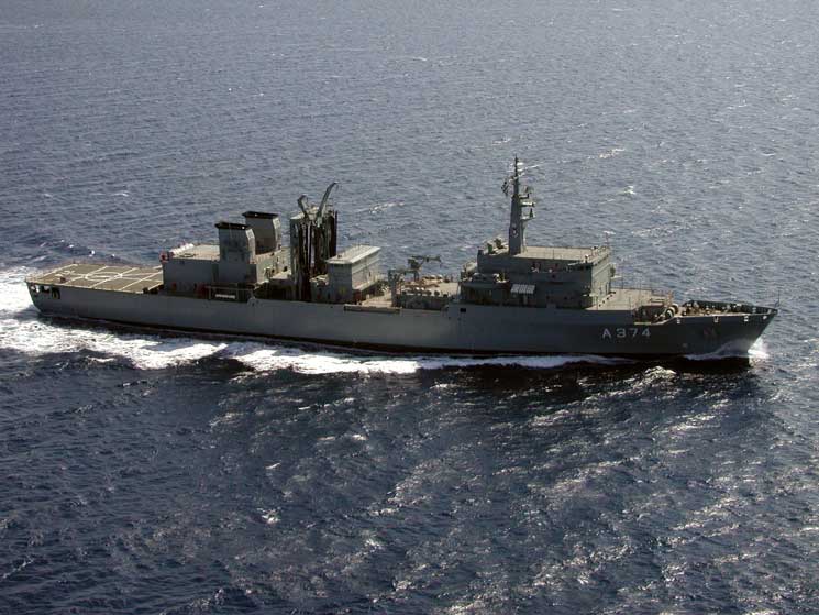 ΠΓΥ «ΠΡΟΜΗΘΕΥΣ» και Α/Γ «ΧΙΟΣ» στην Κεφαλλονιά