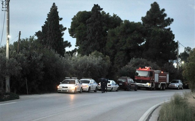 Ακόμα περιμένουν την ανάληψη από τρομοκράτες της ευθύνης για την επίθεση στο εξοχικό Σημίτη!