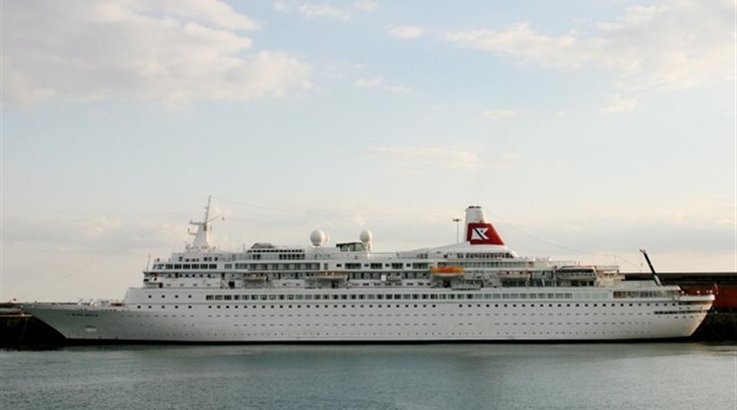Ακινητοποιήθηκε στη Ν. Αμερική ένα βρετανικό κρουαζιερόπλοιο