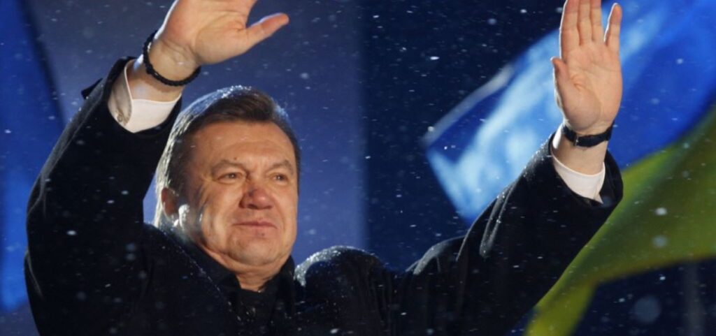 Έφυγε εσπευσμένα αεροπορικώς από το Κίεβο ο Βίκτορ  Γιανουκόβιτς