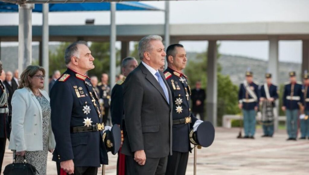 Παρουσία ΥΕΘΑ η παράδοση-παραλαβή καθηκόντων Α/ΓΕΣ