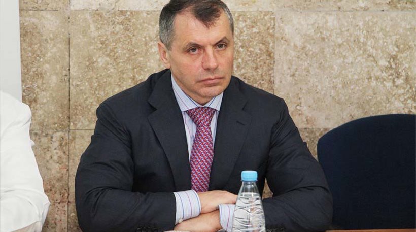 Kριμαία: “Το Κίεβο να ασχοληθεί με τα προβλήματά του και όχι με την ανεξάρτητη περιοχή μας”