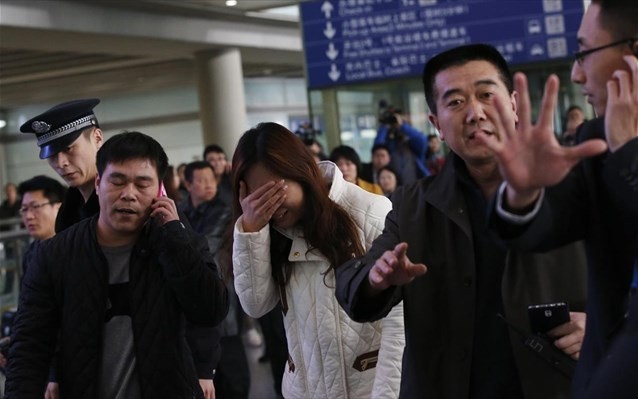 Επιβάτες με κλεμμένα διαβατήρια στο μοιραίο Boeing: Σενάρια αεροπειρατείας