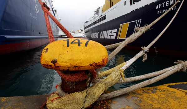 Νέα στάση εργασίας των λιμενεργατών σε όλα τα λιμάνια αύριο