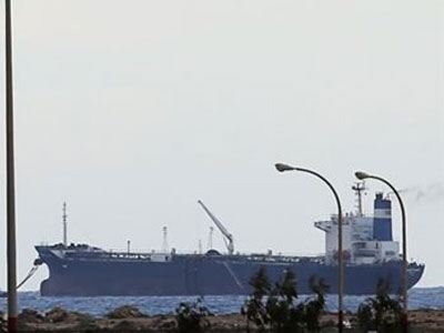 Ο στρατός της Λιβύης κατέλαβε βορειοκορεάτικο τάνκερ