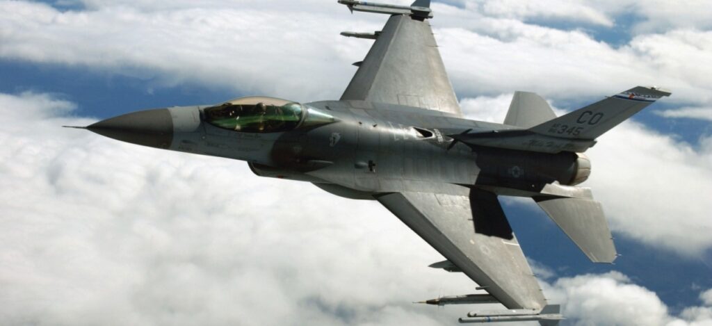 H USAFE στο Lask: Δείτε την άφιξη των αμερικανικών F-16 στην Πολωνία