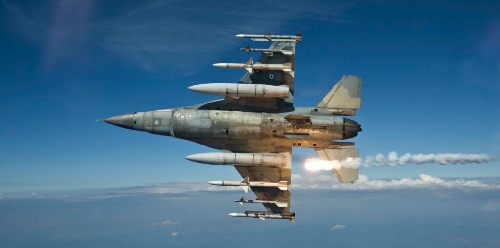 Εμπλέκουν την Πολεμική Αεροπορία σε αναχαιτίσεις ρωσικών αεροσκαφών στην Μαύρη Θάλασσα