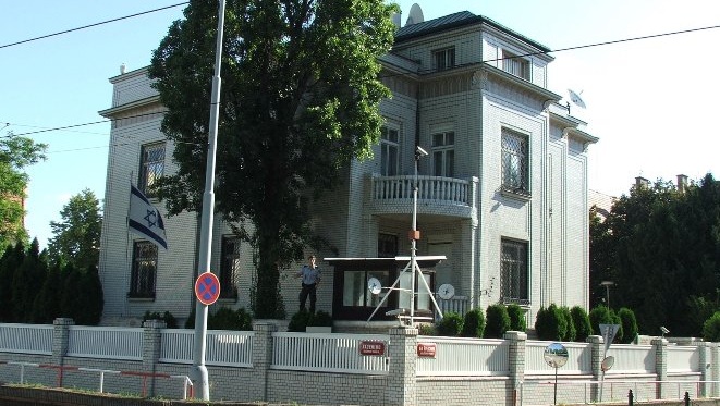 Για πρώτη φορά στην ιστορία του το Ισραήλ κλείνει όλες τις πρεσβείες του