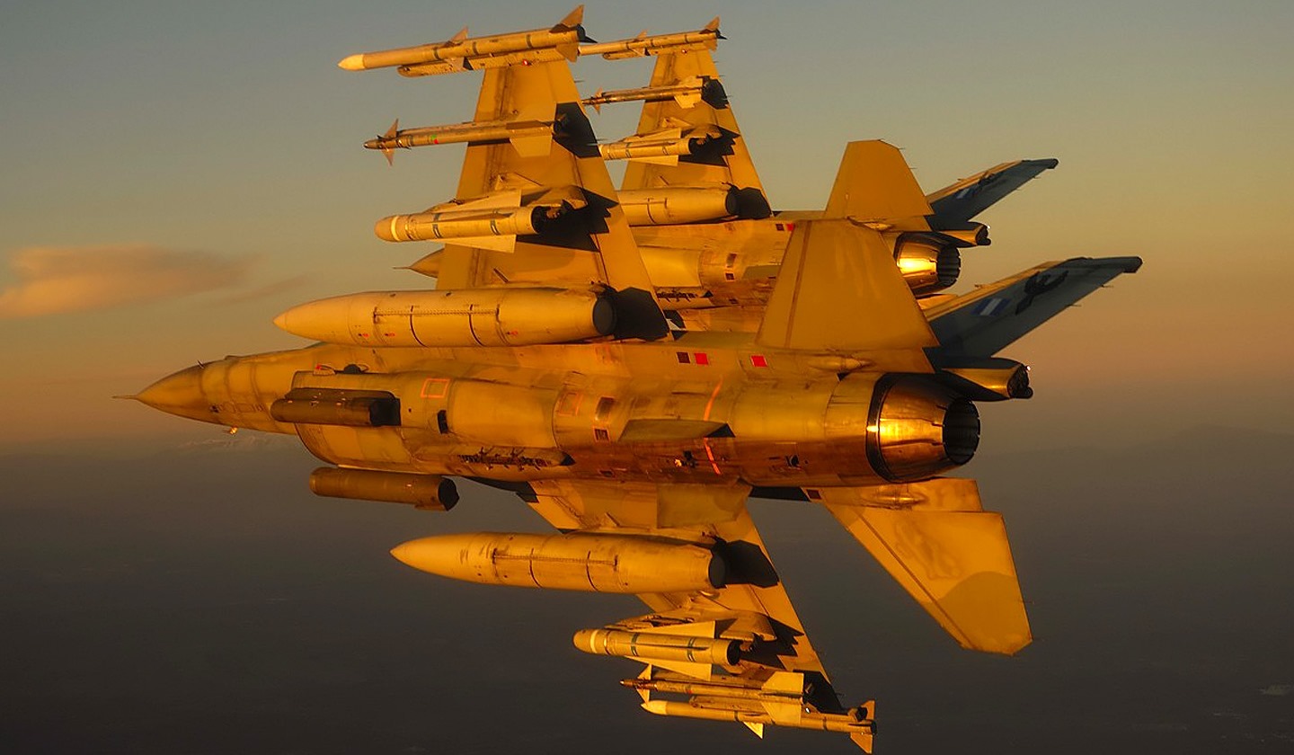 Παραλίγο “θερμό” επεισόδιο στην Αμοργό – Λίγα μέτρα πάνω από την τουρκική φρεγάτα τα F-16 της ΠΑ