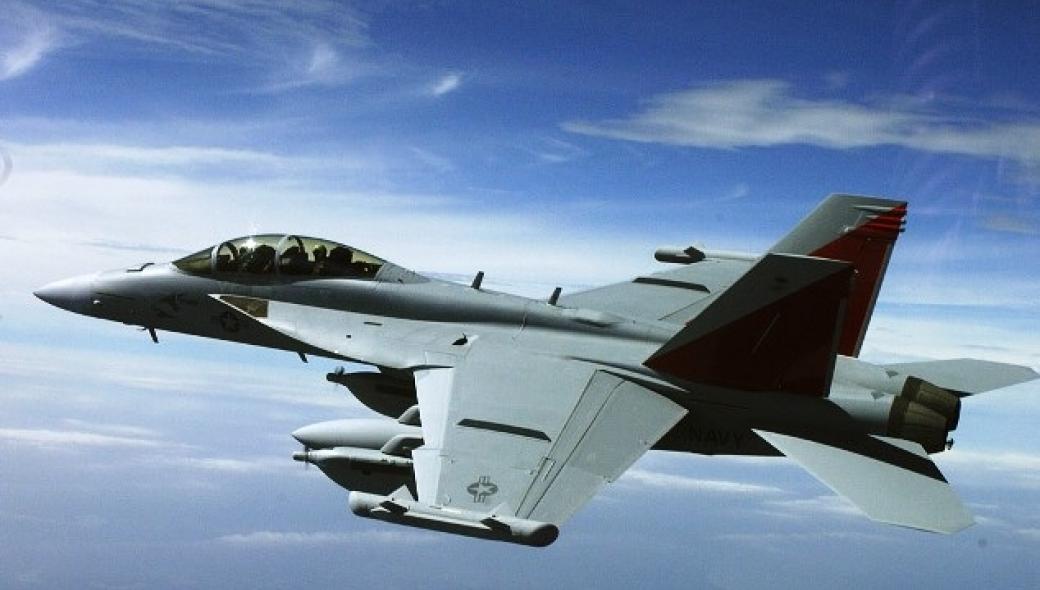 Περισσότερο “επιθετικά” θέλει τα EA-18G το αμερικανικό Ναυτικό
