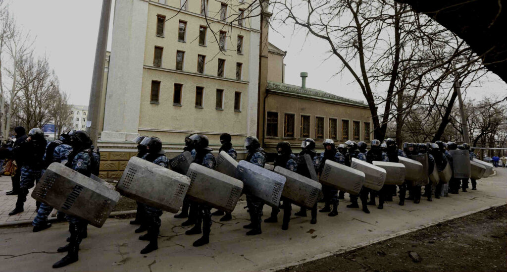 Eίναι οριστικό: De facto απόσχιση της Ανατολικής Ουκρανίας – Ερωτηματικό η Οδησσός (vid)