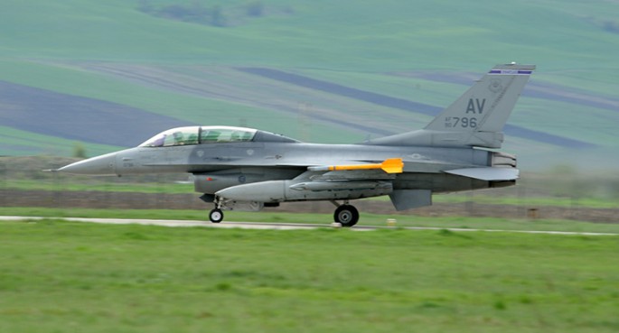 To NATO πλησιάζει στην Ουκρανία: Αμερικανικά F-16 στη Ρουμανία για την άσκηση “Dacian Viper 2014”