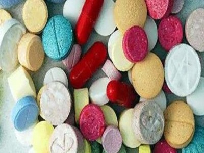 Σύλληψη 47χρονης για διακίνηση 402 ναρκωτικών δισκίων