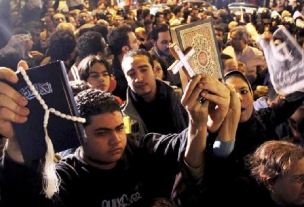 Αίγυπτος: Ένας νεκρός σε συγκρούσεις χριστιανών και μουσουλμάνων