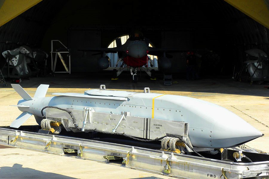 AGM-154 JSOW: Το “δόρυ” των ελληνικών F-16 Adv. (vid)