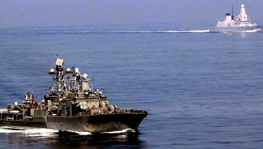 Το ρωσικό Ναυτικό στις ακτές της Βρετανίας – Συναγερμός για το “Aντιναύαρχος Kulakov”