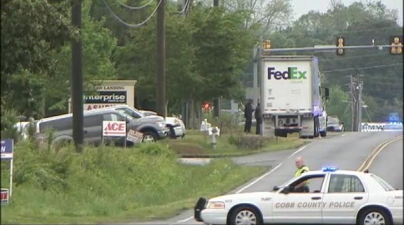 ΗΠΑ: Πυροβολισμοί σε κατάστημα της FedEx με τουλάχιστον 6 τραυματίες [vid]