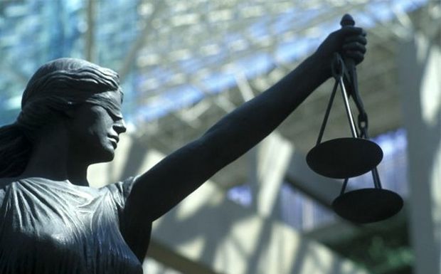 Έληξε ο συναγερμός για βόμβα στο Ειρηνοδικείο