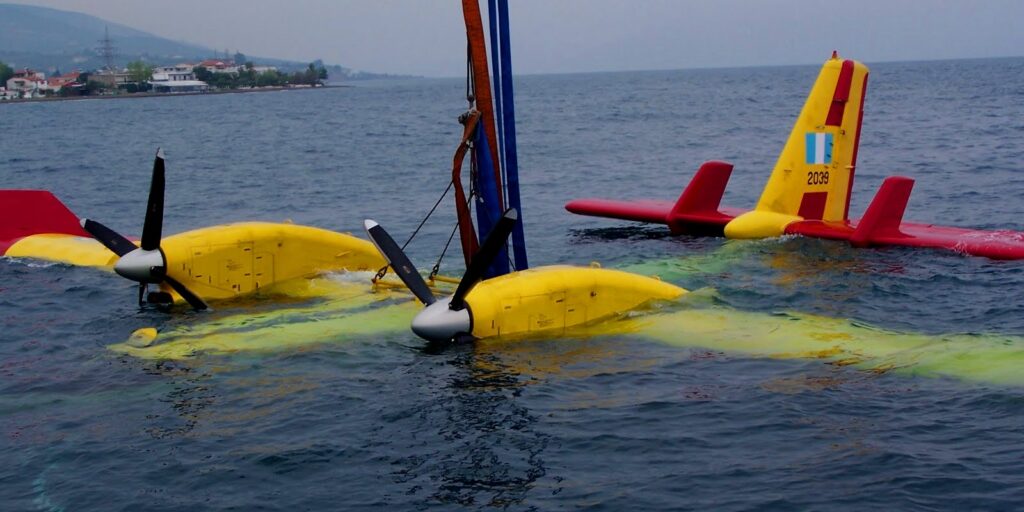 Eπεσε CL-415 Canadair στον Θερμαϊκό – Σώθηκαν οι πιλότοι