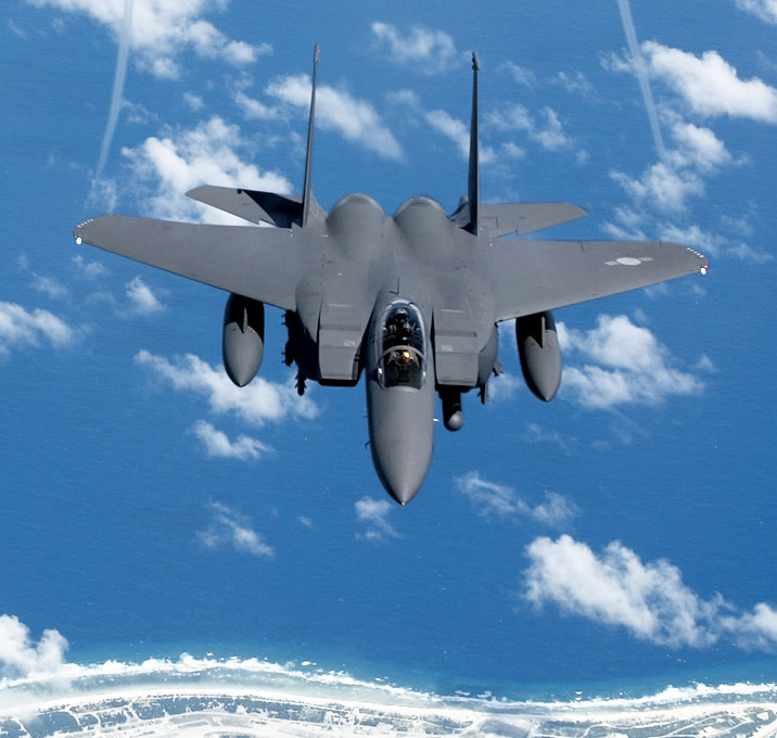 F-15C της USAF σε ένα εκπληκτικό βίντεο ελιγμών