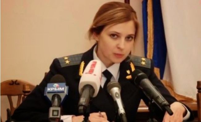Κριμαία: Η πανέμορφη εισαγγελέας δεν αστειεύεται – Απειλεί με κατάργηση τη συνέλευση των Τατάρων