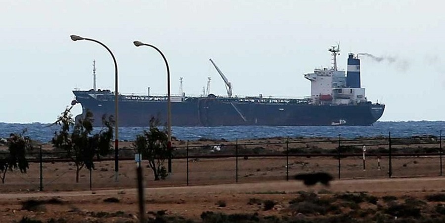 Αντάρτες κατέλαβαν λιμάνια εξαγωγής πετρελαίου στη Λιβύη