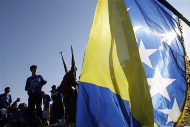 Κάλεσμα για μαζικές διαμαρτυρίες στην Βοσνία-Ερζεγοβίνη