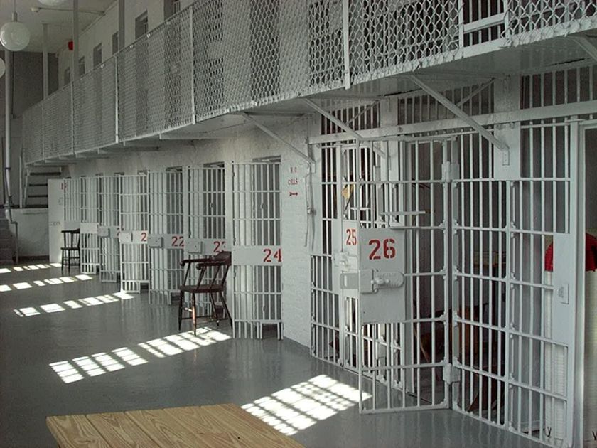 Προφυλακίστηκε 41χρονος για αποπλάνηση ανηλίκου
