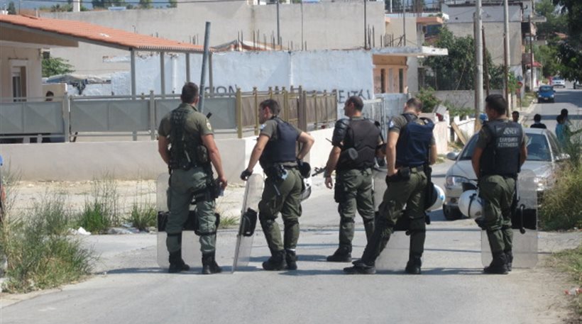 Συνεχίζονται οι αστυνομικοί έλεγχοι στο Ζεφύρι