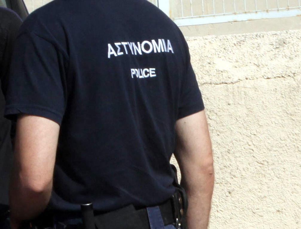 Αστυνομικός εκτός υπηρεσίας έπιασε νεαρό ληστή