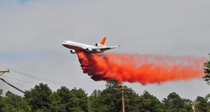 Εντυπωσιακό βίντεο DC-10 σε  ρόλο αεροπυρόσβεσης