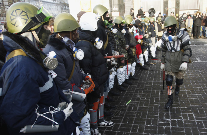 Με ανταρτοπόλεμο στην Κριμαία απειλεί ο αρχηγός του “Δεξιού Τομέα” Ν.Γιάρος – Μάλλον έχει χάσει επεισόδιο
