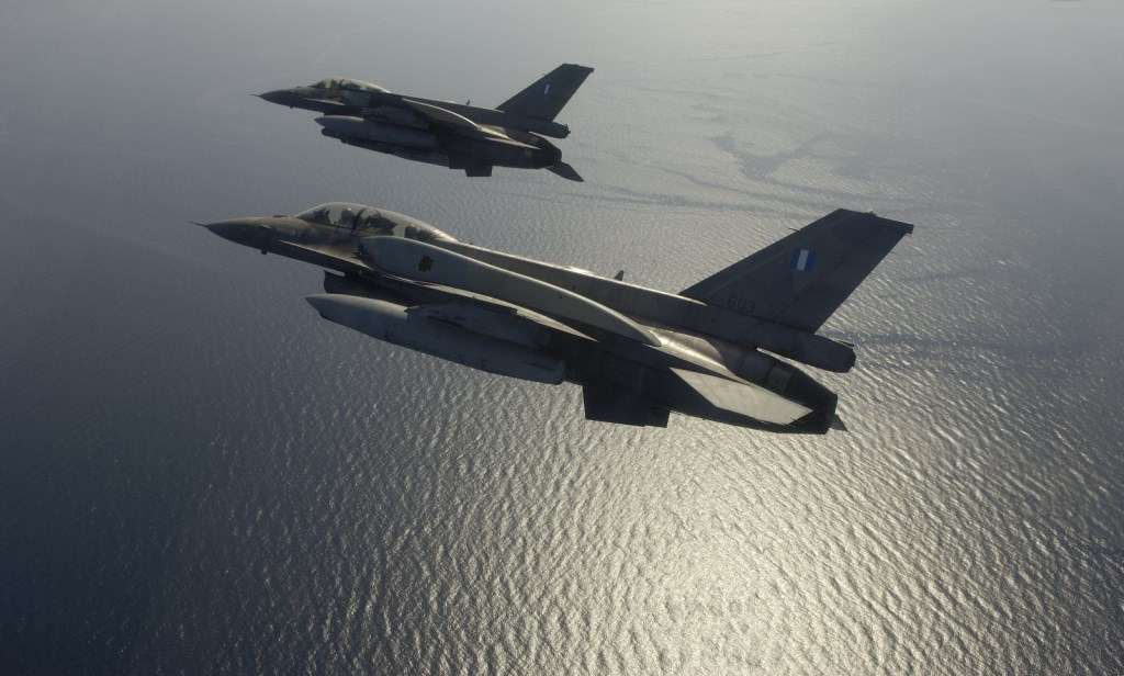 Η Πολεμική Αεροπορία στην κοινή άσκηση «Θρακικός Αστέρας 2014» με ΗΠΑ στη Βουλγαρία